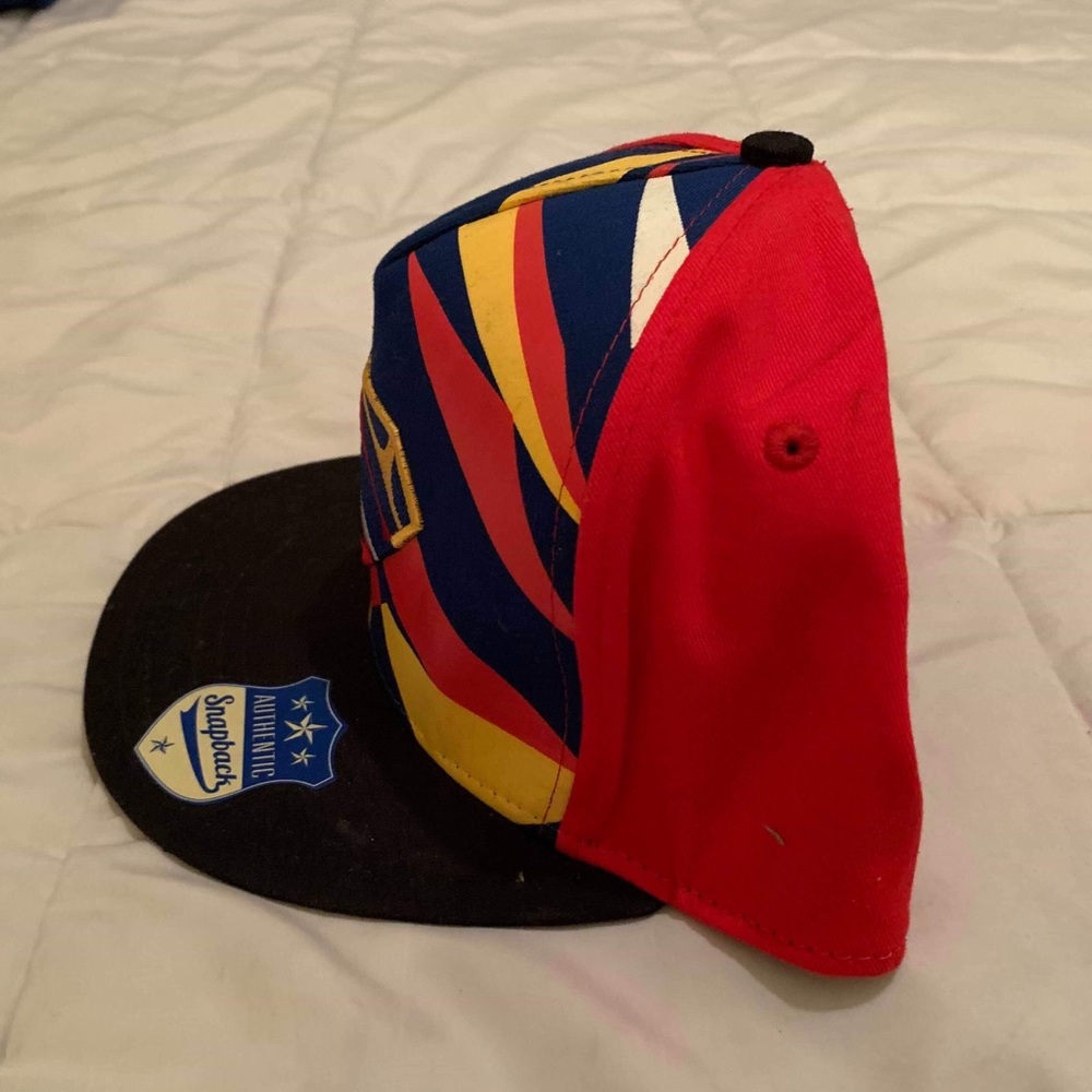 Dc Comic Superman Authentic SnapBack Rare - Picture 2 of 4